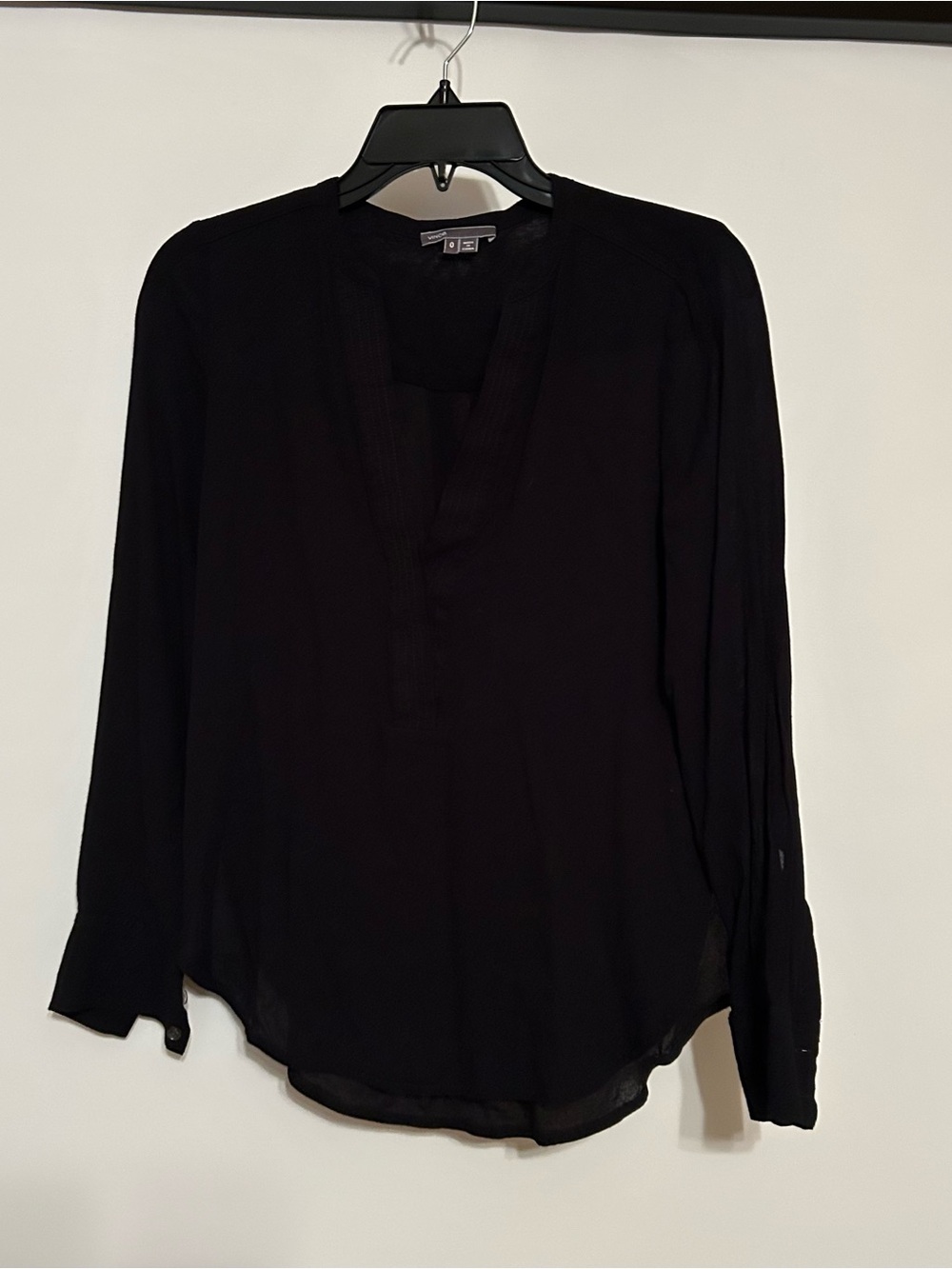 Vince Black V-Neck Long Sleeve Top